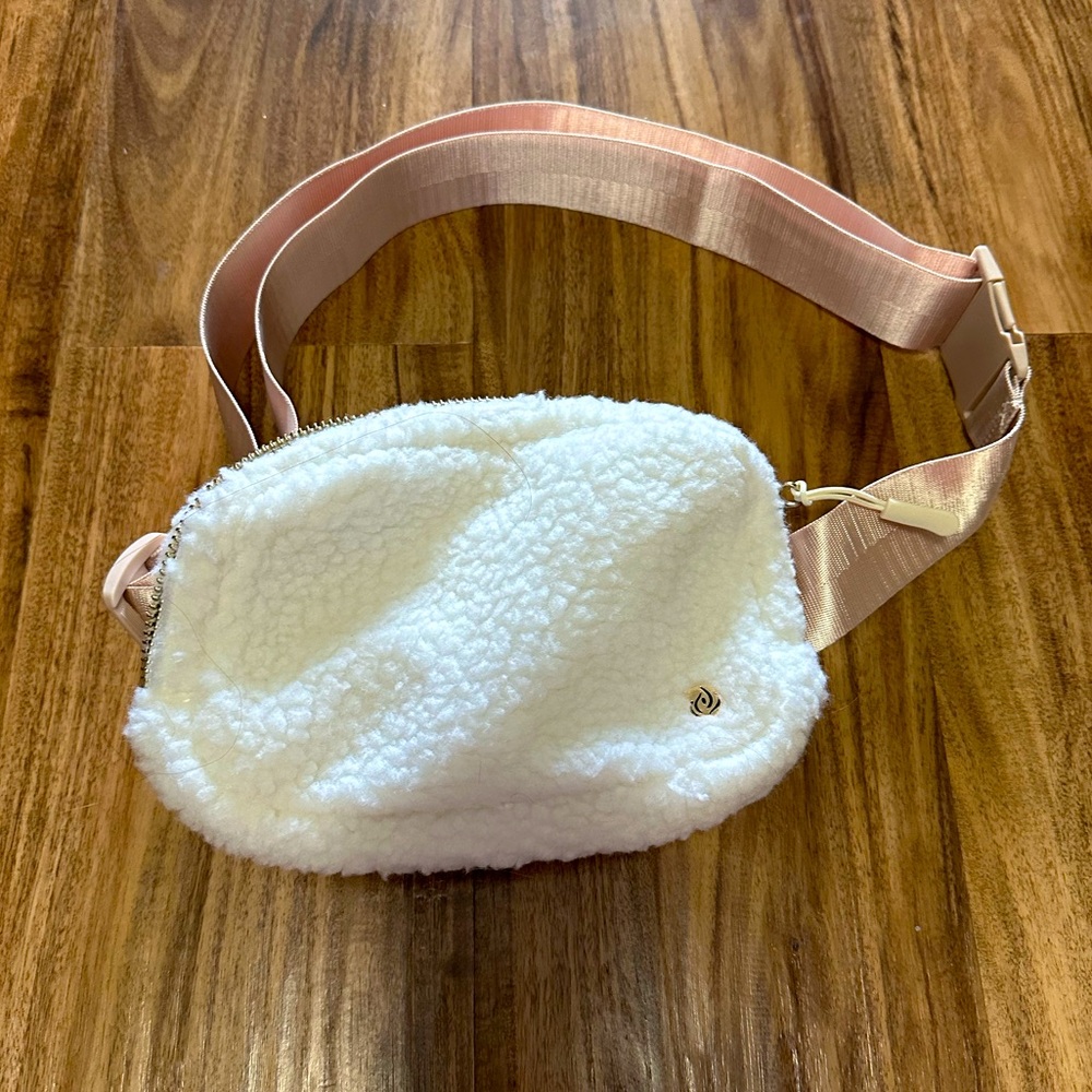 Apana Sherpa Fanny Pack